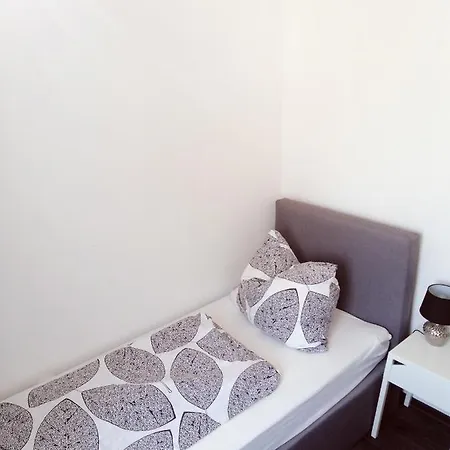 Διαμέρισμα Betterhome Am Stadion I Free Parking I Self Check-in