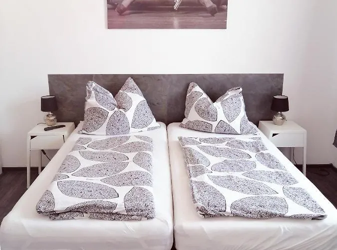 Betterhome Am Stadion I Free Parking I Self Check-in * Graz